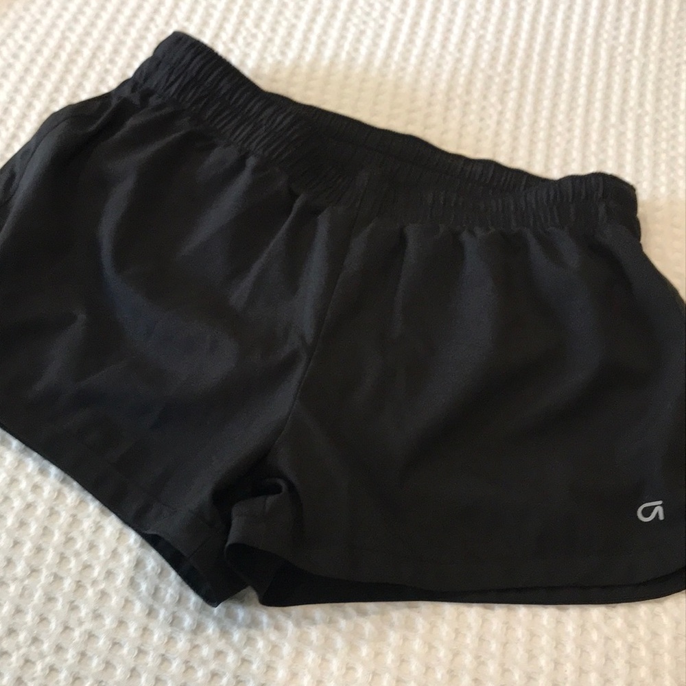 Gap jogging shorts